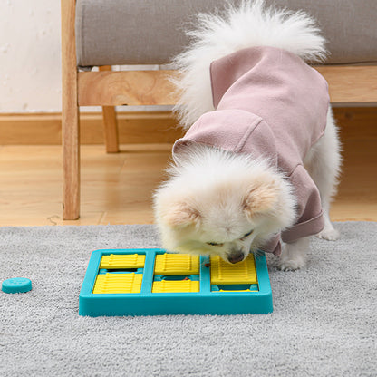 SpinQuest Rotating Interactive Pet Slow Feeder